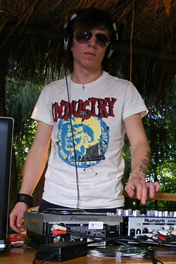 DJ WhiteFly